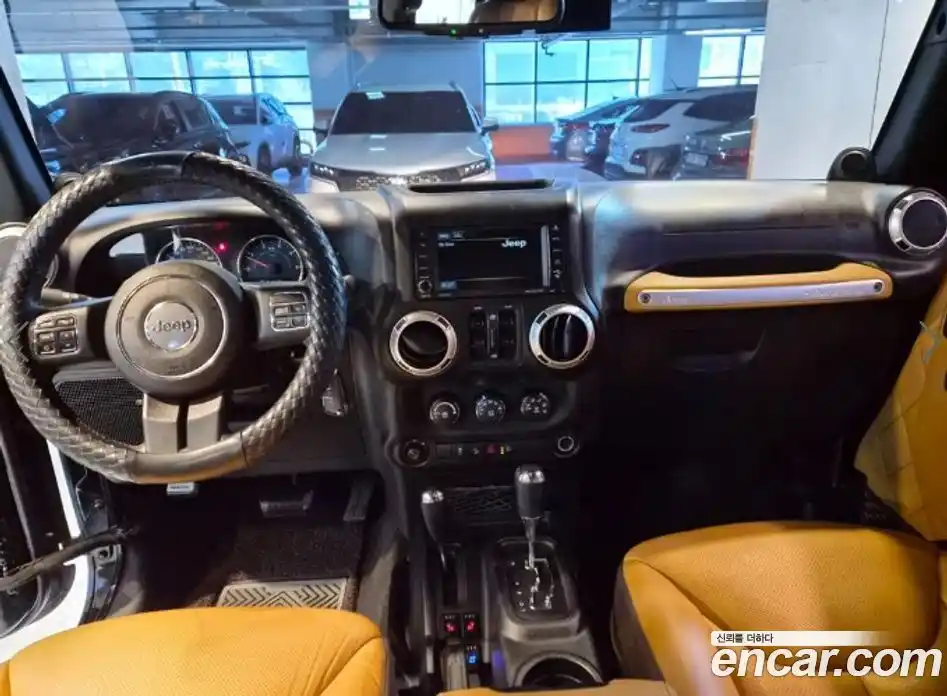 Jeep Wrangler 2014 2.8 гидро в Москве № 1198768, фото 9