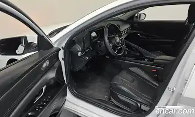 Hyundai Avante 2024 1.6 гидро в Москве № 1244471, миниатюра 10