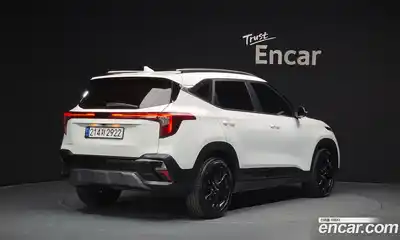 Kia Seltos 2023 1.6 гидро в Москве № 1245048, миниатюра 2