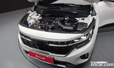 Kia Seltos 2023 1.6 гидро в Москве № 1245048, миниатюра 6