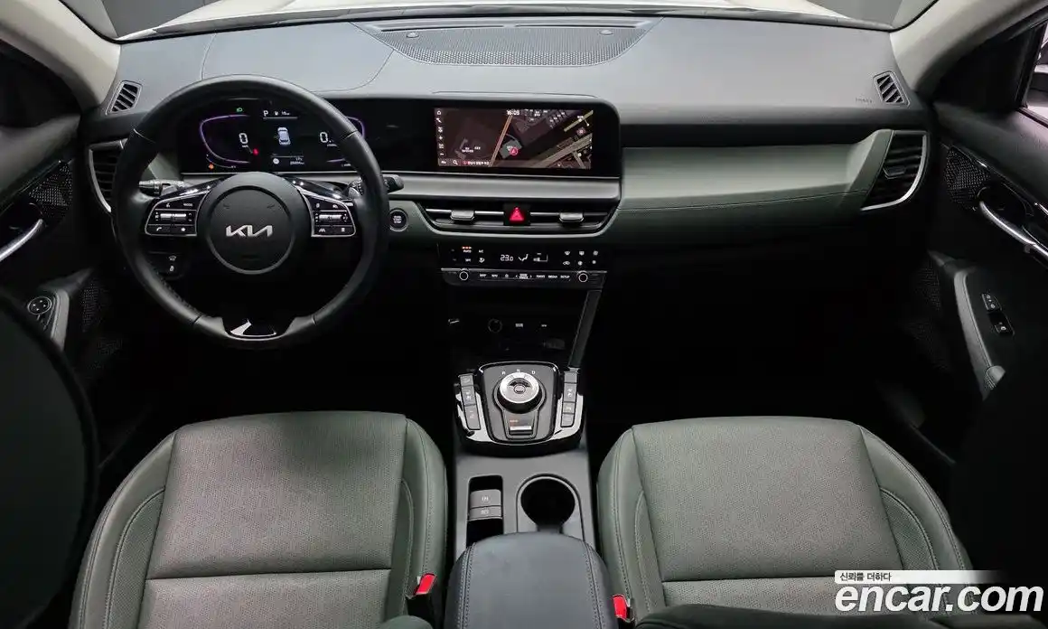 Kia Seltos 2023 1.6 гидро в Москве № 1245048, фото 7