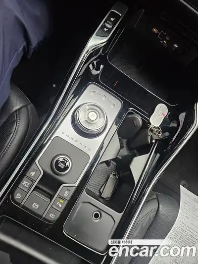 Kia Sorento 2024 2.5 гидро в Москве № 1245141, миниатюра 9