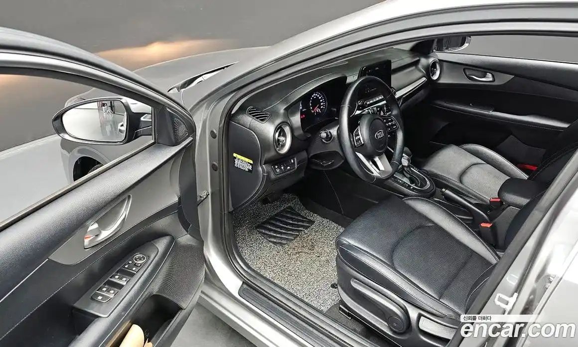 Kia K3 2020 1.6 Автомат в Москве № 1245147, фото 12