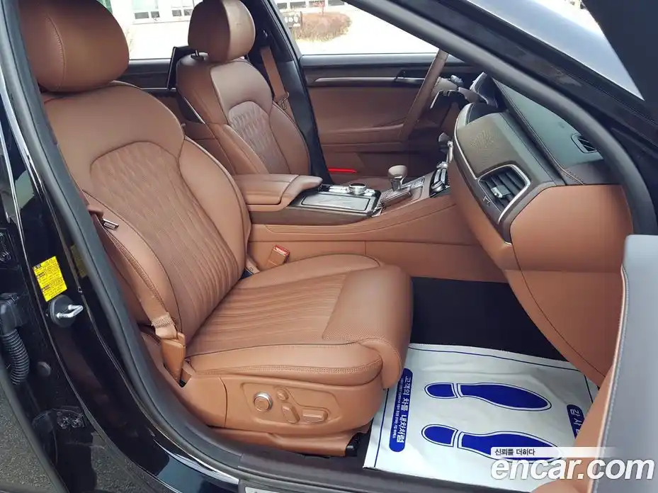 Genesis G90 2019 5.0 гидро в Москве № 1245292, фото 11