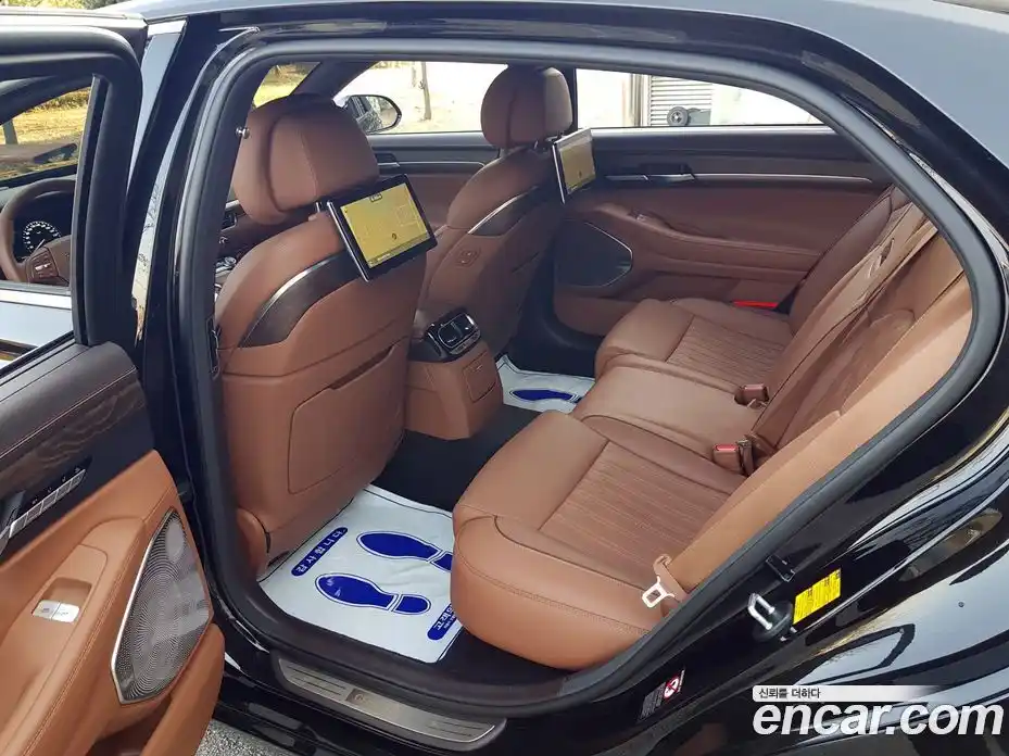 Genesis G90 2019 5.0 гидро в Москве № 1245292, фото 14