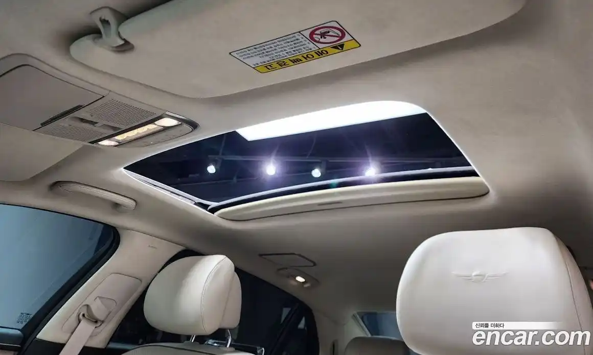 Genesis G90 2019 3.8 гидро в Москве № 1245454, фото 18