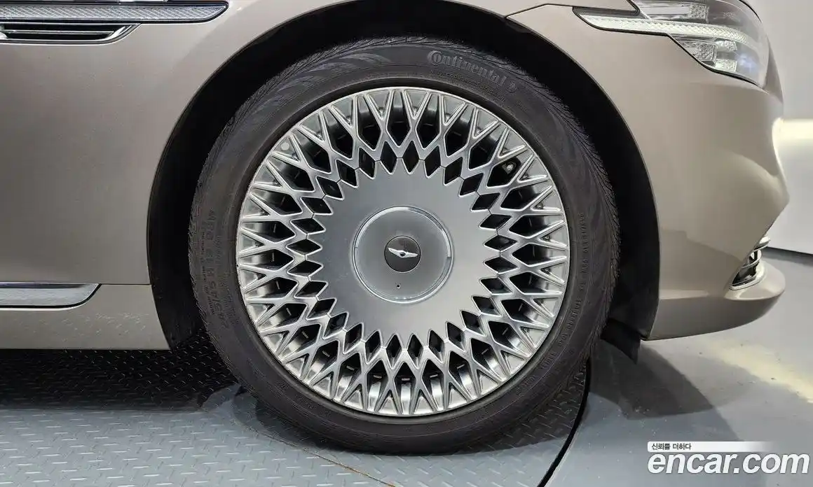 Genesis G90 2019 3.8 гидро в Москве № 1245454, фото 5