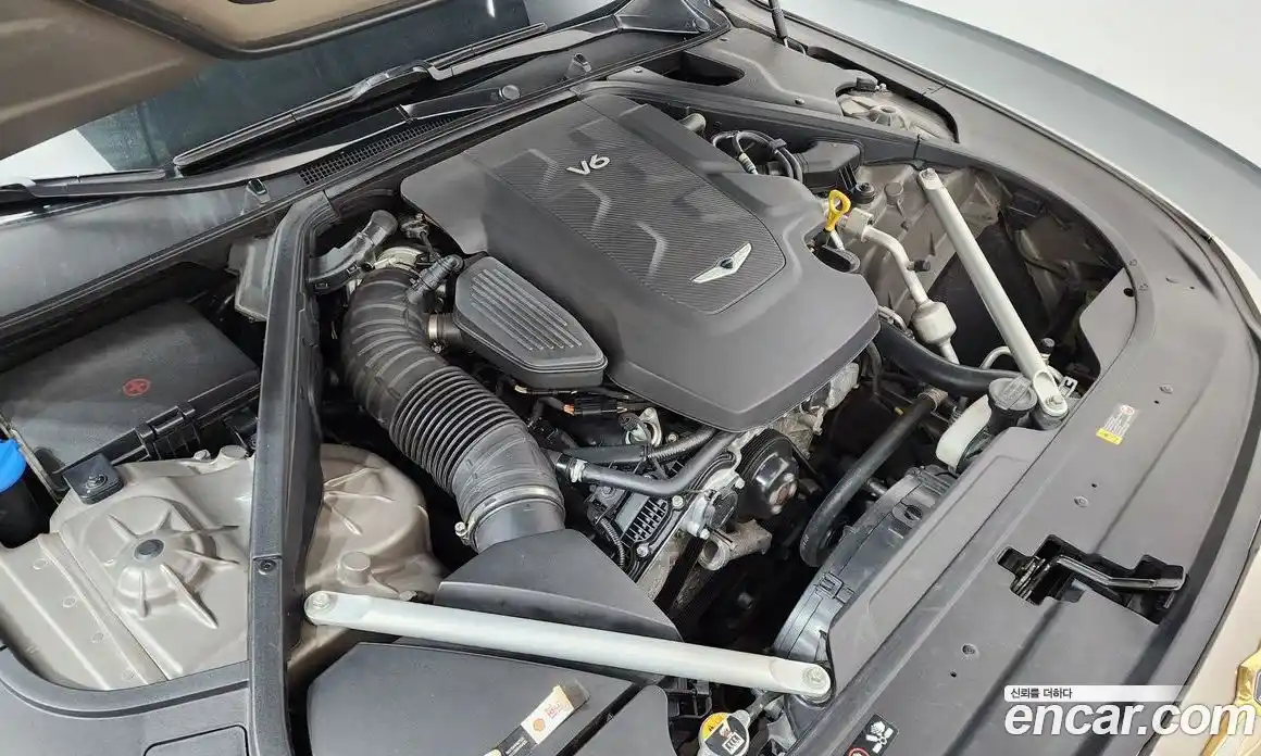 Genesis G90 2019 3.8 гидро в Москве № 1245454, фото 9