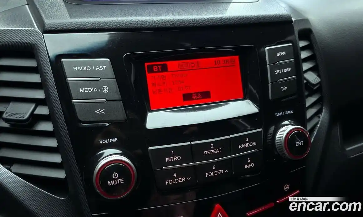 SsangYong TIBOLI 2016 1.6 Автомат в Москве № 1245732, фото 16