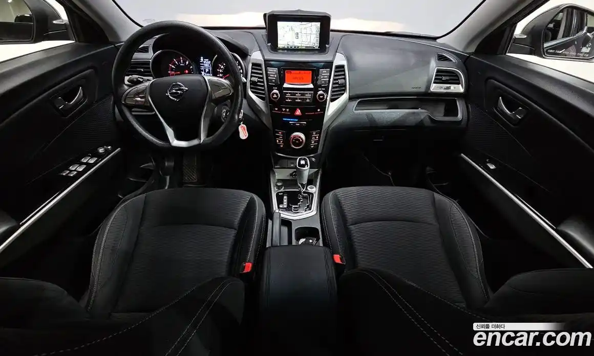 SsangYong TIBOLI 2015 1.6 Автомат в Москве № 1246059, фото 7