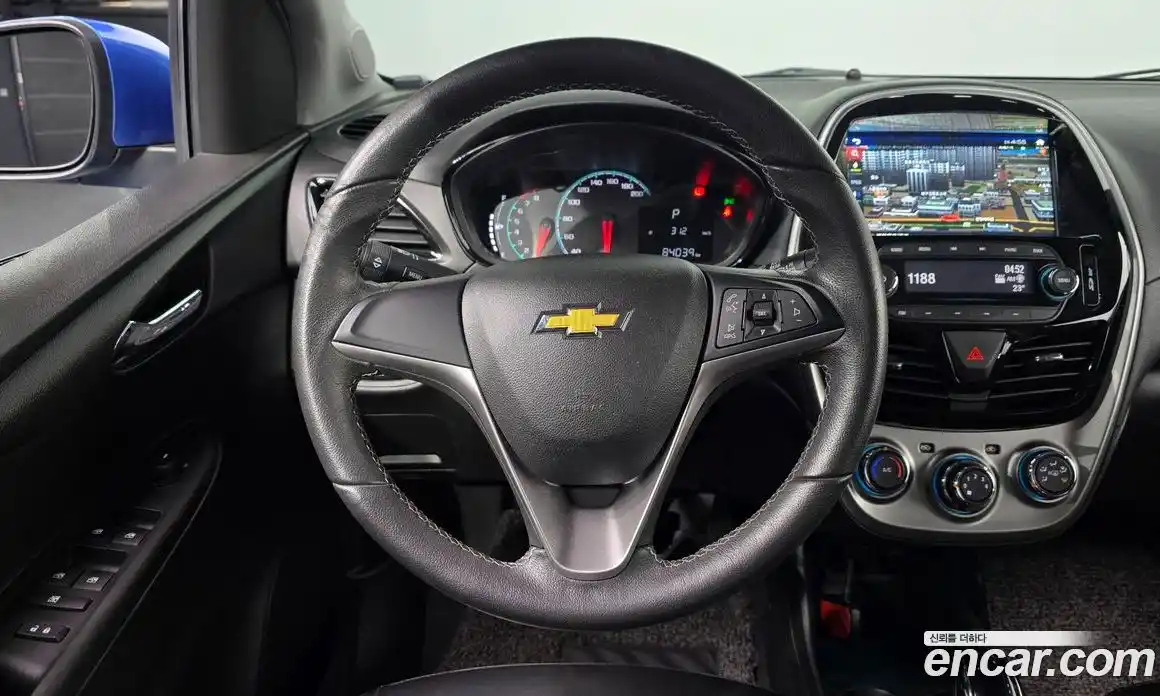 Chevrolet Spark 2016 1.0 гидро в Москве, фото 13