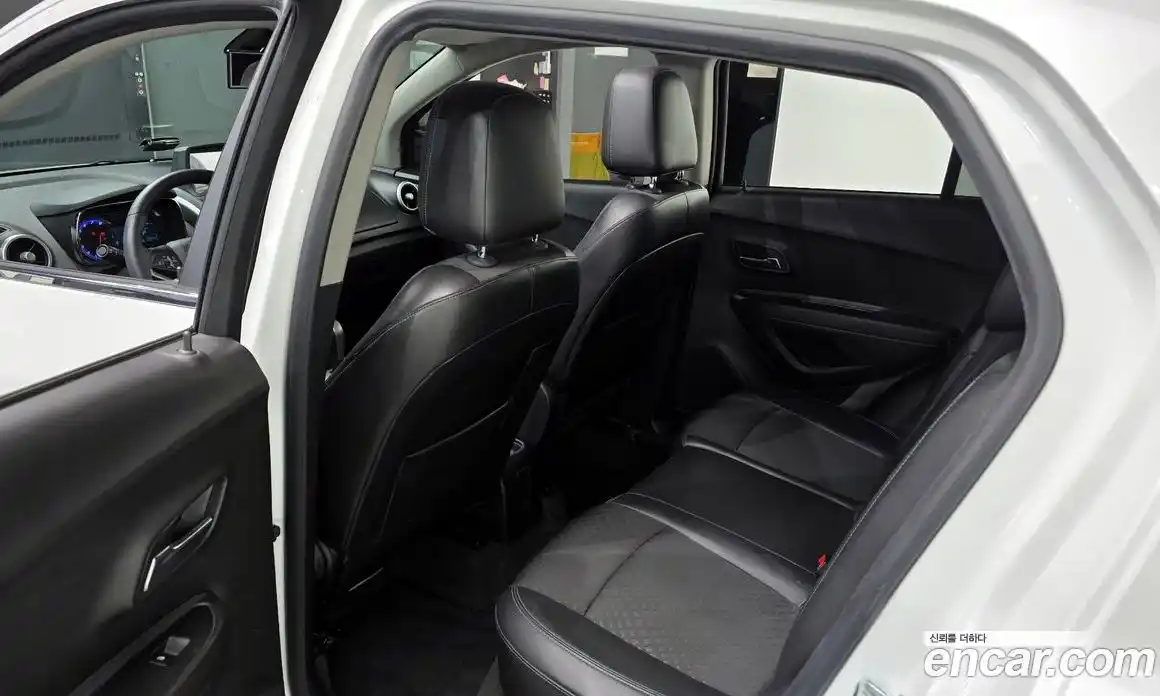 Chevrolet Trax 2015 1.4 гидро в Москве № 1247019, фото 11
