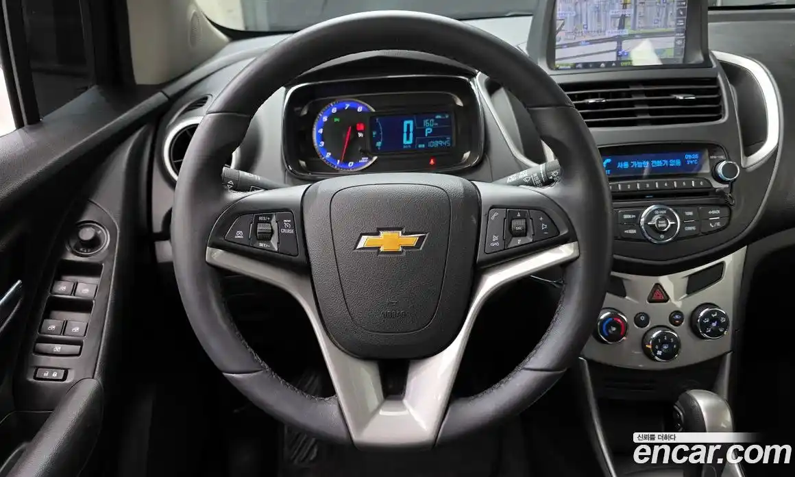 Chevrolet Trax 2015 1.4 гидро в Москве № 1247019, фото 13
