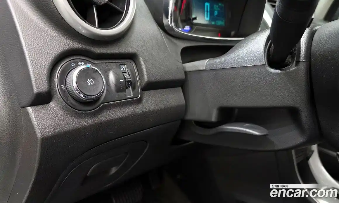 Chevrolet Trax 2015 1.4 гидро в Москве № 1247019, фото 15