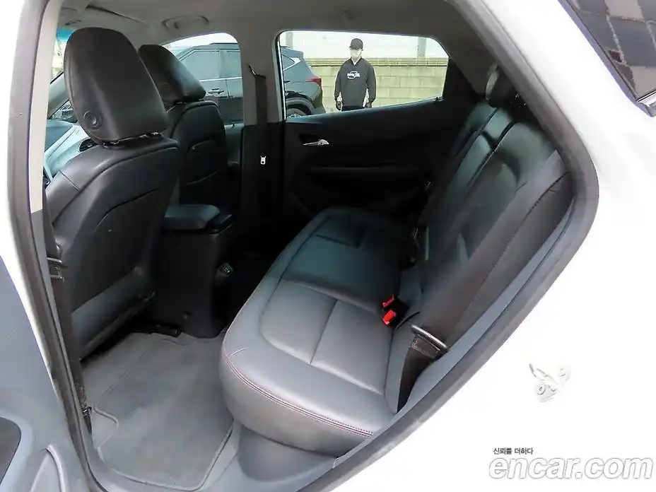 Chevrolet Bolt EV 2018 0.2 Автомат в Москве № 1247414, фото 11