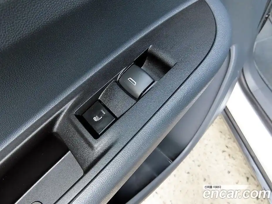 Chevrolet Bolt EV 2018 0.2 Автомат в Москве № 1247414, фото 18