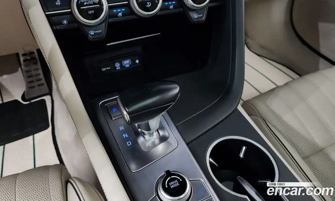 Genesis G70 2019 2.0 Автомат в Москве № 1248464, фото 9