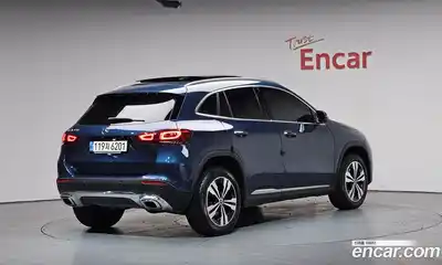 Mercedes-Benz GLA-Class, 2021