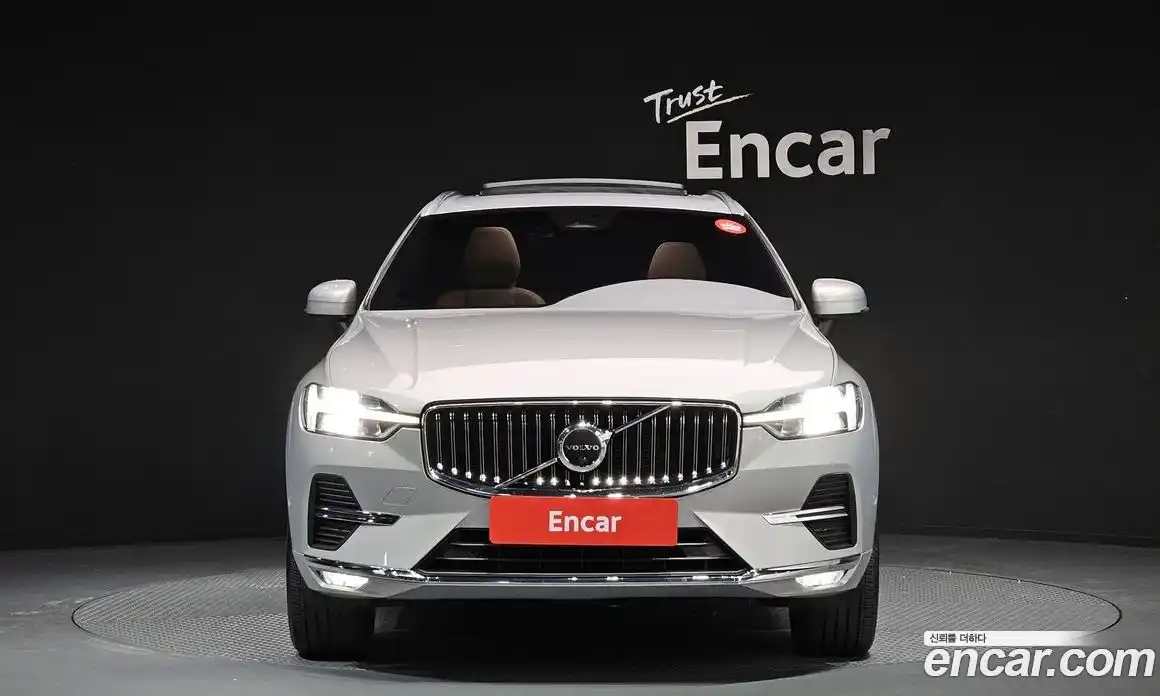 Volvo XC60 2022 2.0 гидро в Москве № 1250002, фото 3