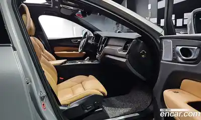 Volvo XC60 2022 2.0 гидро в Москве № 1250002, миниатюра 10