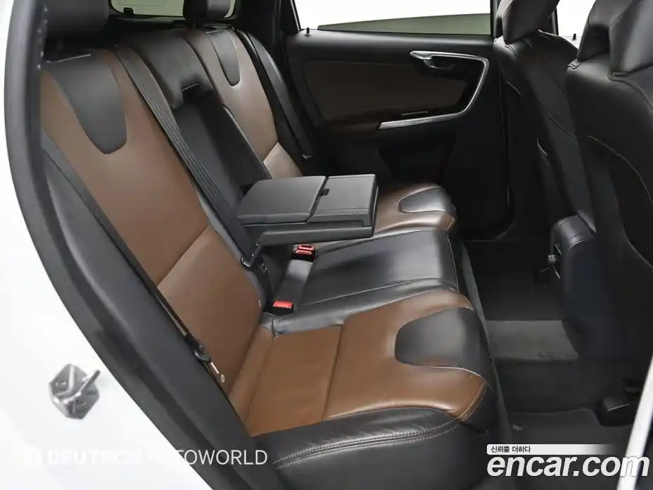 Volvo XC60 2016 2.4 гидро в Москве № 1250054, фото 12