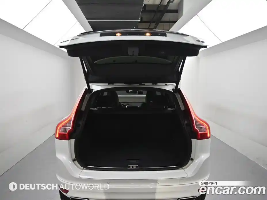 Volvo XC60 2016 2.4 гидро в Москве № 1250054, фото 19