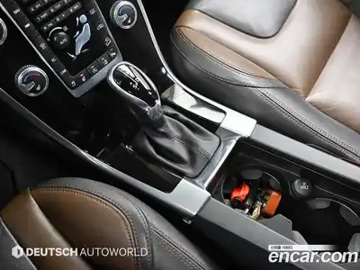 Volvo XC60 2016 2.4 гидро в Москве № 1250054, миниатюра 9