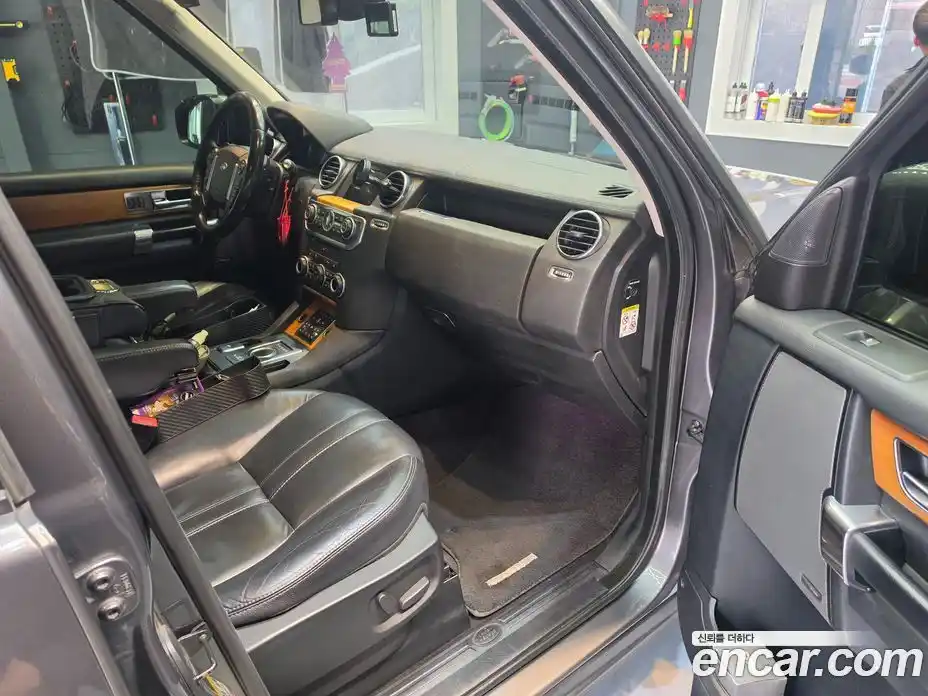 Land Rover Discovery 2014 3.0 гидро в Москве № 1250695, фото 7