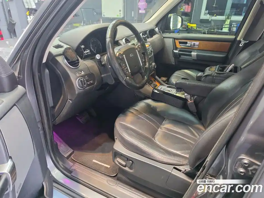 Land Rover Discovery 2014 3.0 гидро в Москве № 1250695, фото 8
