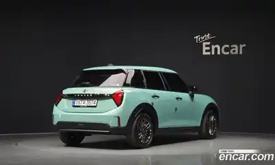 Mini Cooper 2025 2.0 гидро в Москве № 1250704, миниатюра 2