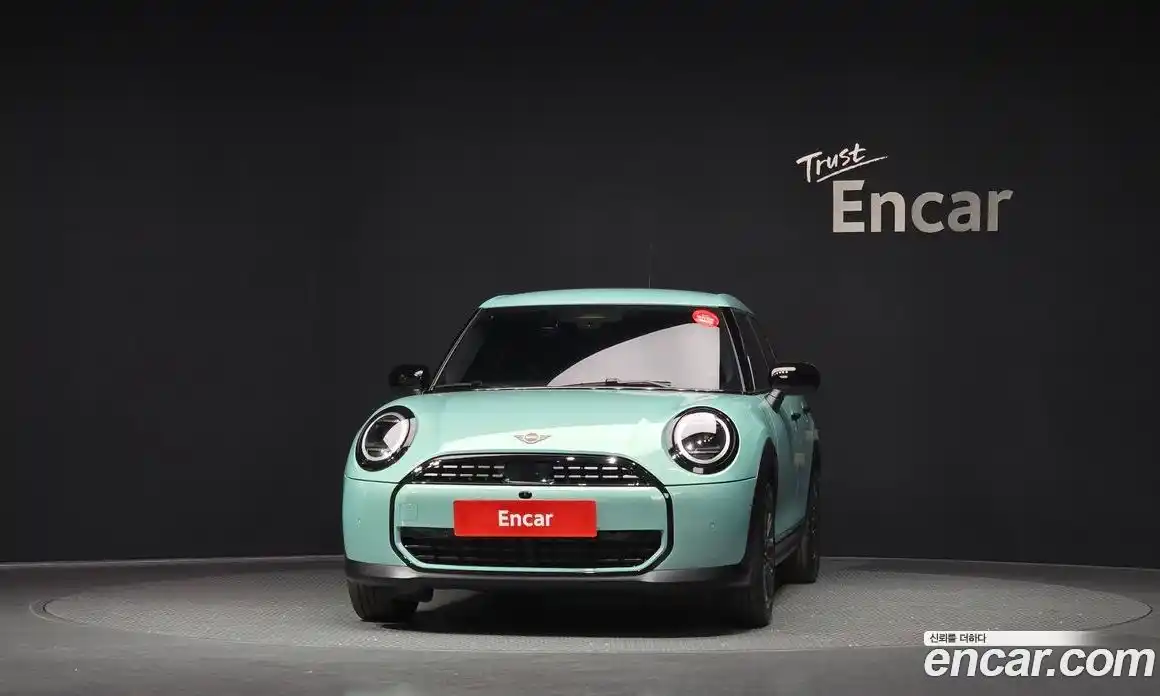 Mini Cooper 2025 2.0 гидро в Москве № 1250704, фото 3