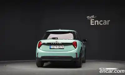 Mini Cooper 2025 2.0 гидро в Москве № 1250704, миниатюра 4