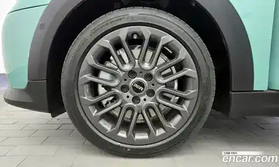 Mini Cooper 2025 2.0 гидро в Москве № 1250704, миниатюра 5