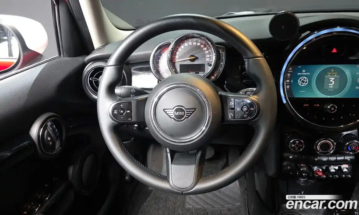 Mini Cooper 2021 1.5 гидро в Москве № 1250768, фото 13