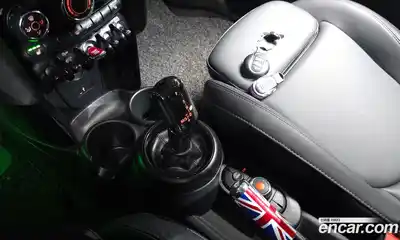 Mini Cooper 2021 1.5 гидро в Москве № 1250768, миниатюра 9