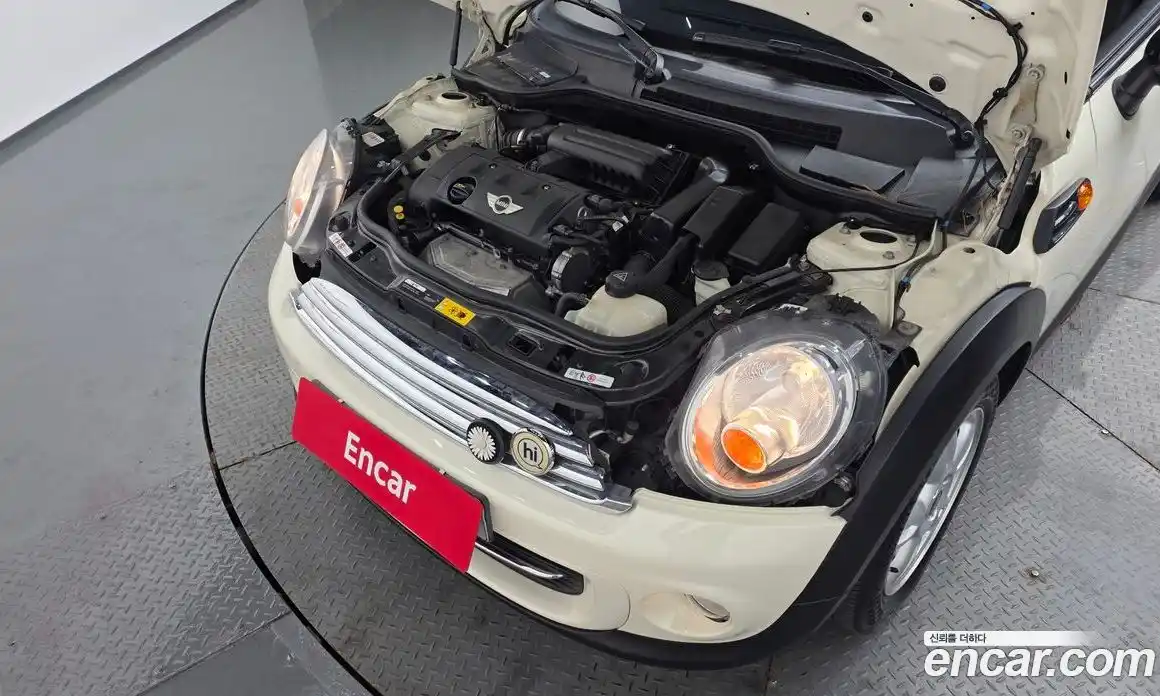 Mini Cooper 2013 1.6 гидро в Москве № 1250833, фото 6