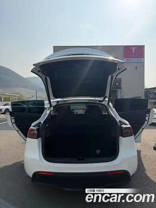 Tesla Model Y 2024 гидро в Москве № 1251006, фото 11