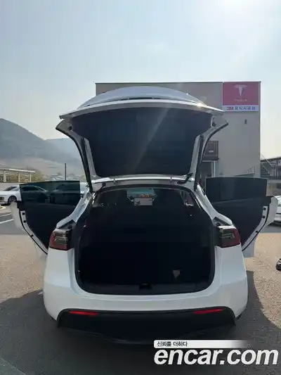 Tesla Model Y 2024 гидро в Москве № 1251006, миниатюра 11