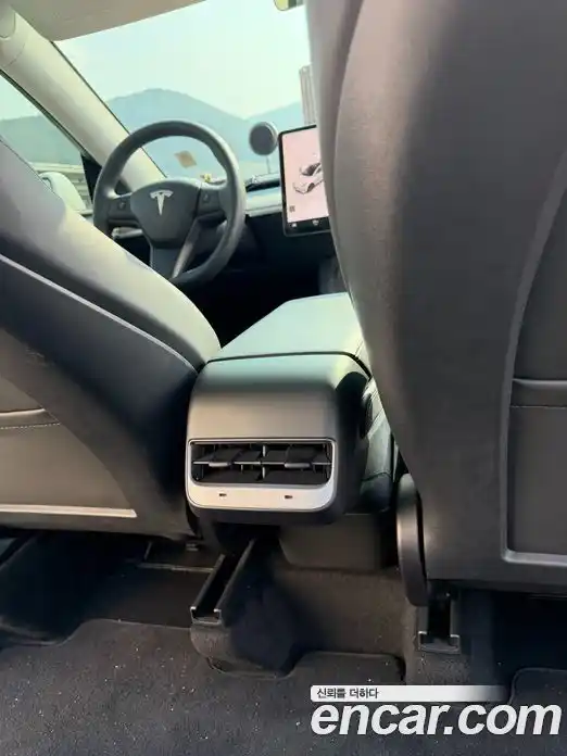 Tesla Model Y 2024 гидро в Москве № 1251006, фото 19