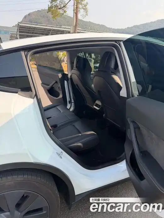 Tesla Model Y 2024 гидро в Москве № 1251006, фото 6