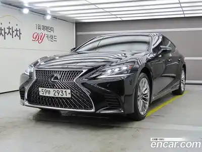 Lexus LS, 2018