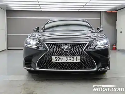 Lexus LS 2018 3.4 гидро в Москве № 1251126, миниатюра 2
