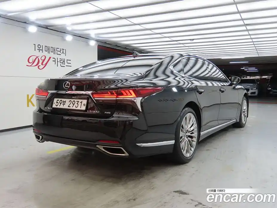 Lexus LS 2018 3.4 гидро в Москве № 1251126, фото 4