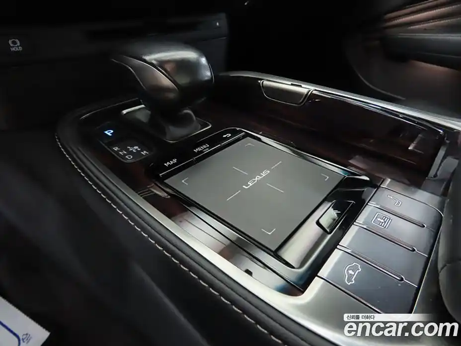 Lexus LS 2018 3.4 гидро в Москве № 1251126, фото 9