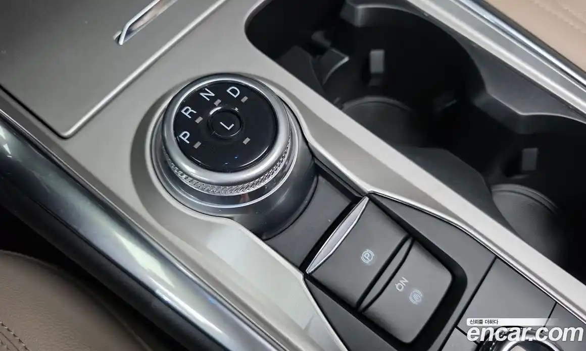 Ford Explorer 2023 2.3 гидро в Москве № 1252425, фото 9