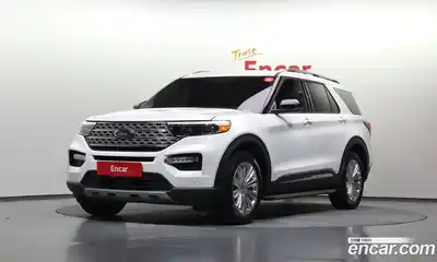 Ford Explorer, 2023