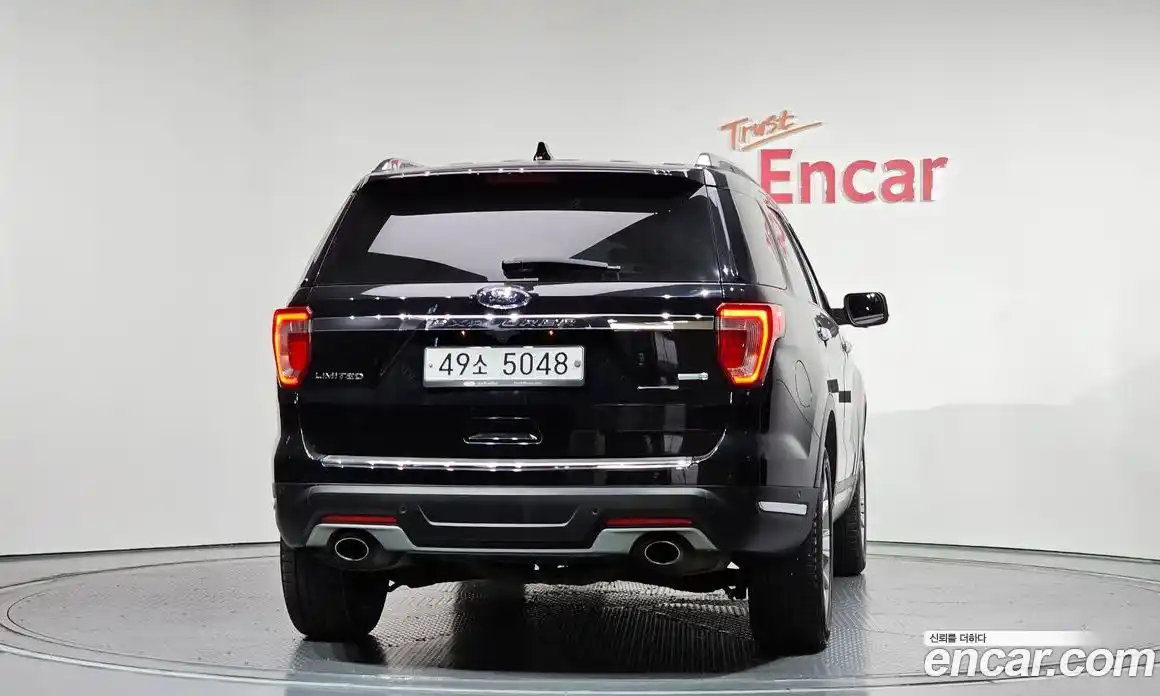 Ford Explorer 2018 2.3 гидро в Москве № 1252849, фото 4