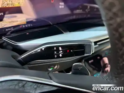 Cadillac Escalade 2025 6.2 гидро в Москве № 1253593, миниатюра 12