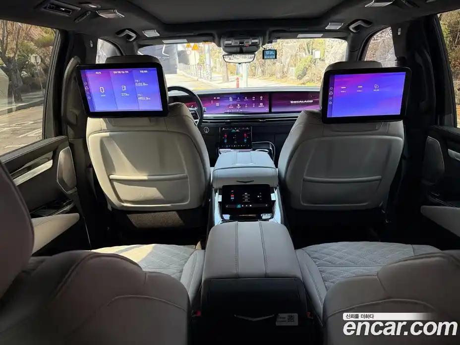 Cadillac Escalade 2025 6.2 гидро в Москве № 1253593, фото 19