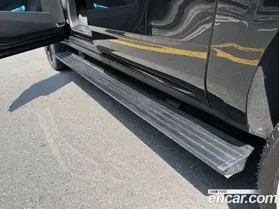 Cadillac Escalade 2025 6.2 гидро в Москве № 1253593, миниатюра 4